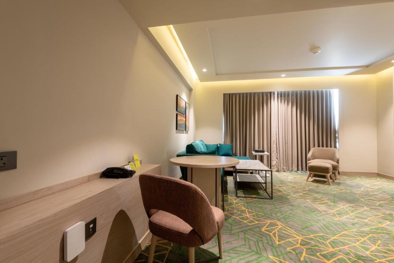 Holiday Inn Katra Vaishno Devi By Ihg Екстериор снимка