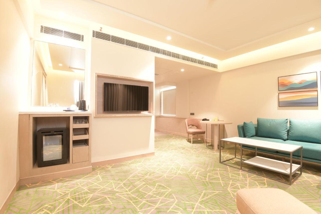 Holiday Inn Katra Vaishno Devi By Ihg Екстериор снимка