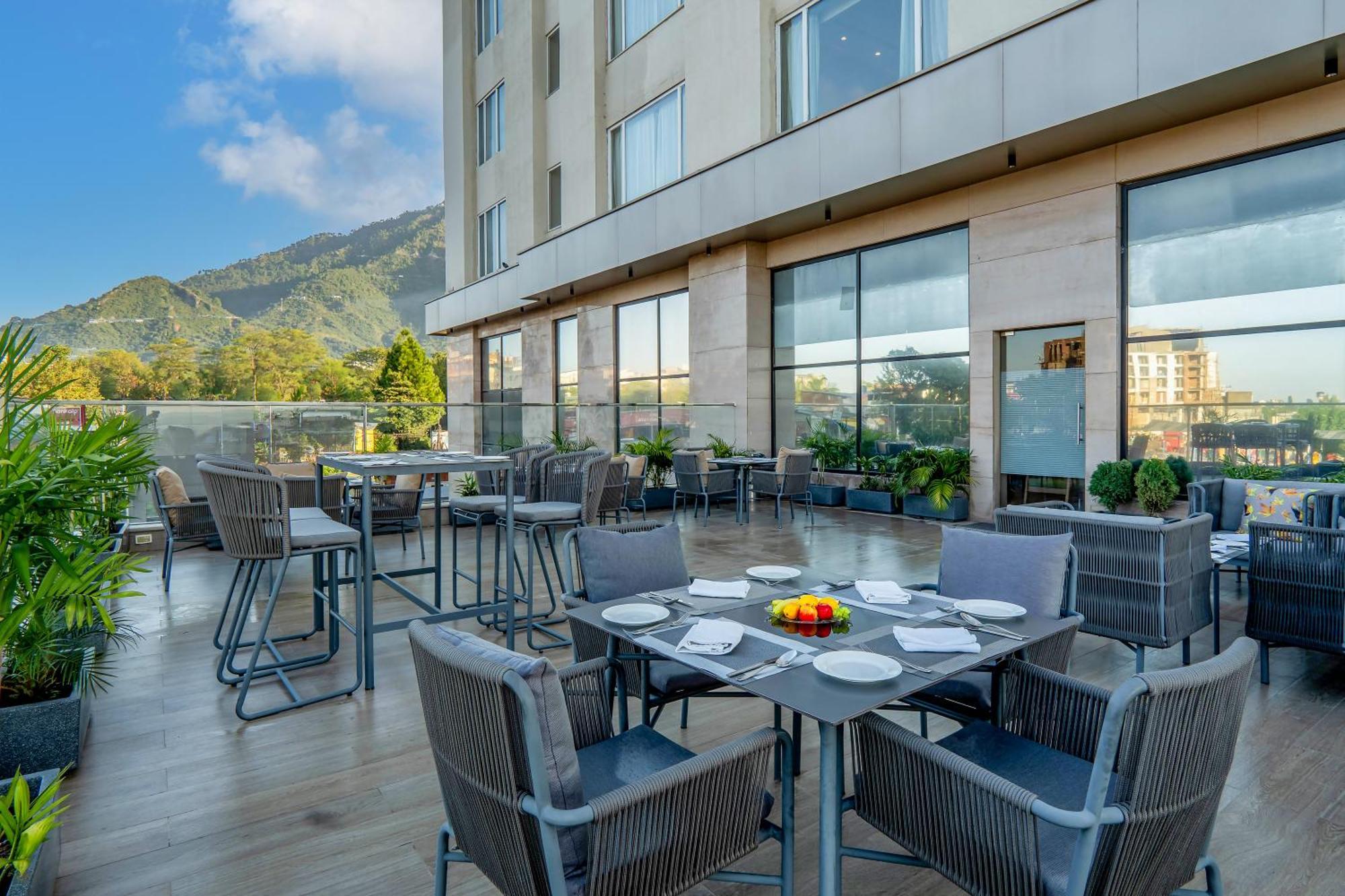 Holiday Inn Katra Vaishno Devi By Ihg Екстериор снимка